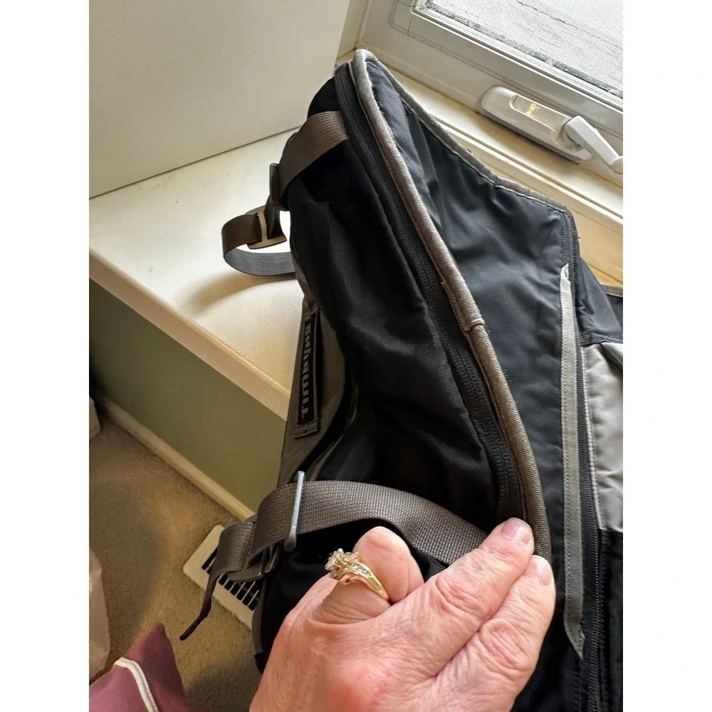 Timbuk2 Command Messenger commuter laptop storage TSA compliant Bag